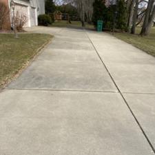 Driveway Pressure Washing in Granger, IN 0