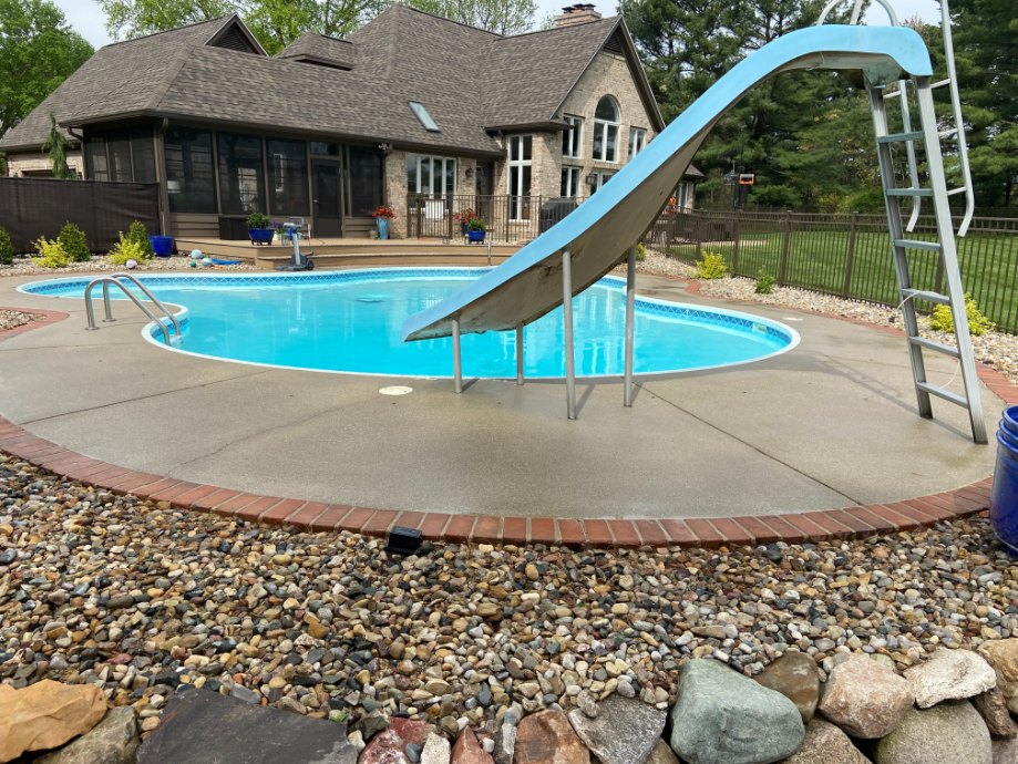 Pool deck cleaning