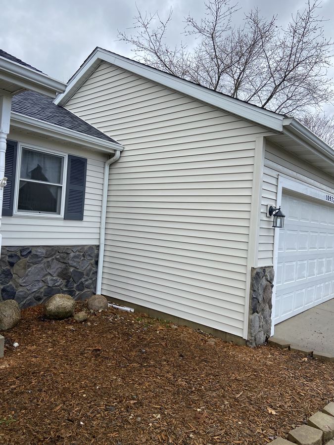 House Washing in Osceola, IN